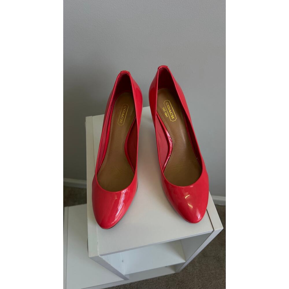 Coach Coral Patent Leather Pumps Women’s Size 7.5B Stiletto Heels Classic - Picture 2 of 16